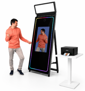 mirror photo booth in Qatar